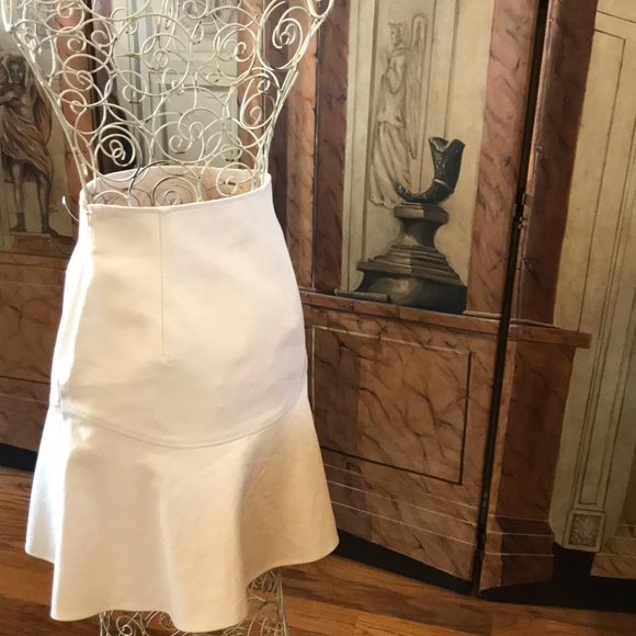 MaxMar Antique Bone Skirt Zip Up Bustle Hem (4) - Picture 3 of 8